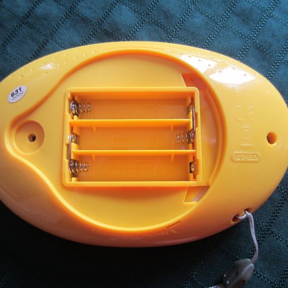 Vtech TILT QUIZ BIZ Handheld Educational Learning Game (tested, works) - Picture 2 of 4